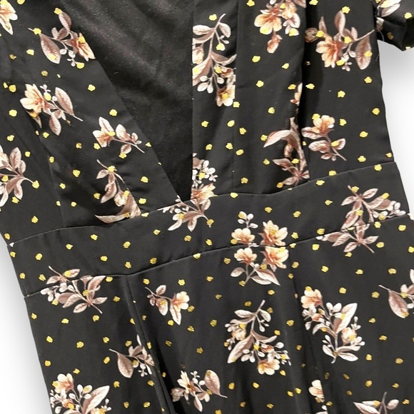 Sadie + Sage | Black + Gold Floral Maxi Dress | Deep V | Size Small - Picture 5 of 10